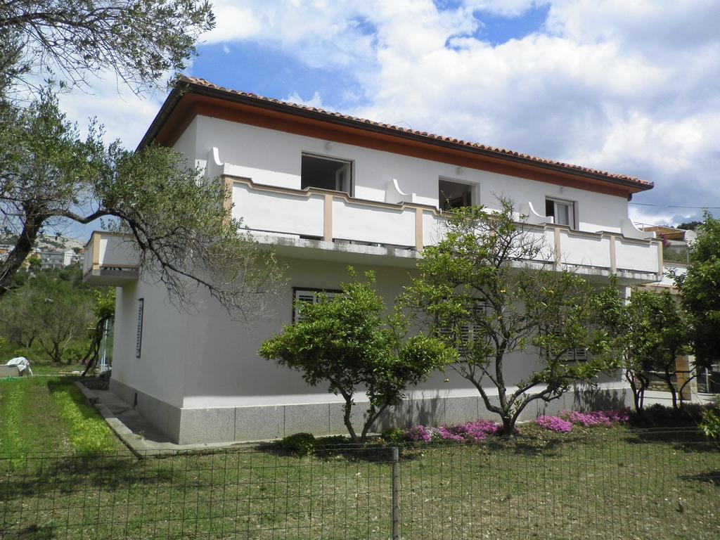 Rooms Pipo Banjol Exterior photo